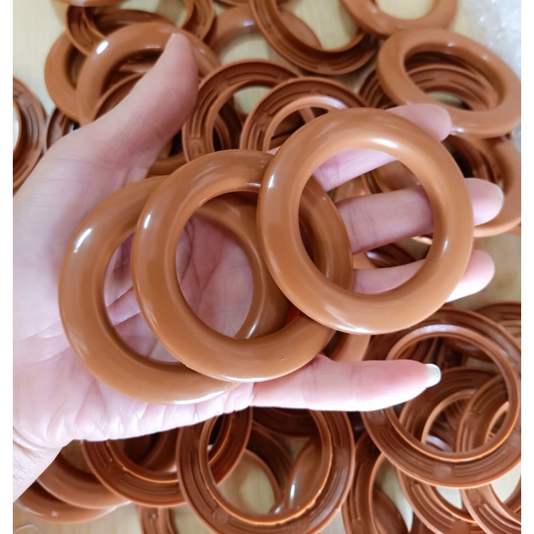 แนะนำ ผ้าม่าน **ยกถุง100คู่** ตาไก่ผ้าม่าน-ห่วงตาไก่ ม่านตาไก่ (ขนาด40มิล) ราคาพิเศษ มีเก็บเงินปลายทาง