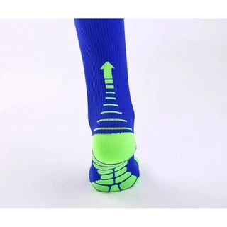 ถุงเท้ายาวรัดกล้ามเนื้อ Knee high compression socks มีสองขนาด พร้อมส่งจากไทย
