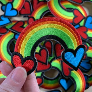 ตัวรีดสายรุ้ง หัวใจ Rainbow Heart Patch 8.5 cm x 6 cm หลากสี DIY ตัวรีดติดเสื้อ กระเป๋า ตัวรีด อาร์ม สายรุ้ง น่ารัก สวย