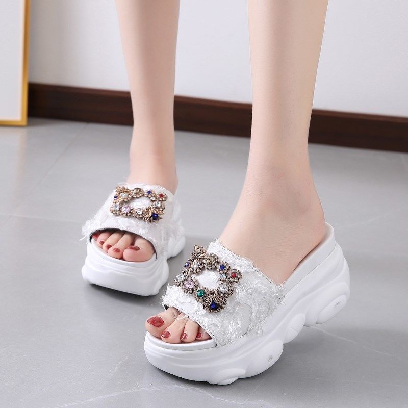 รองเท้าแตะผู้หญิงขนยาวพื้นหนา แฟชั่นเกาหลี Rhinestones