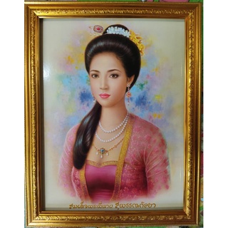 ภาพสมเด็จพระพี่นางสุพรรณกัลยาใส่กรอบทอง ขนาดรวมกรอบ18x23นิ้ว