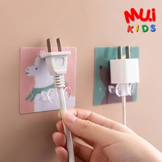 muikids (1 ชิ้น) แขวนหัวปลั๊ก CM-PLUG-HOLDER ที่จัดระเบียบหัวปลั๊กไฟ กาวนาโน ลอกออกได้ ไม่ต้องเจาะ