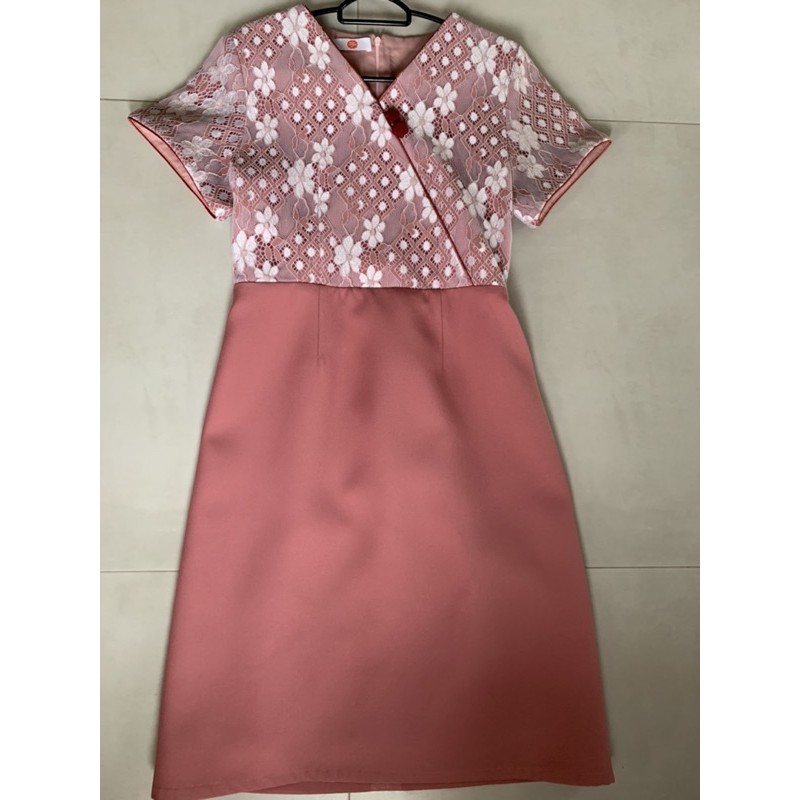 Dress ลูกไม้ Pyn Brand