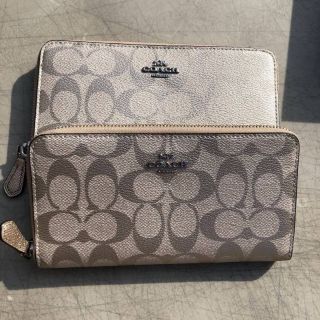 พร้อมส่ง Coach ซิปรอบ สีplatinum ใหม่แท้100%