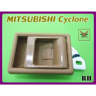 MITSUBISHI CYCLONE DOOR OPENER DOOR HANDLE INSIDE RIGHT (RH) "BROWN" // มือจับใน ด้านขวา สีน้ำตาล สินค้าคุณภาพดี