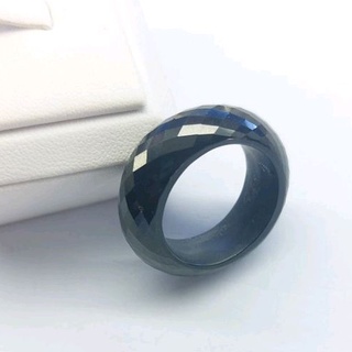 แหวนนิลแท้ เจียรเหลี่มรอบวง หน้ากว้าง 10 mm นิลแท้กาญจนบุรี