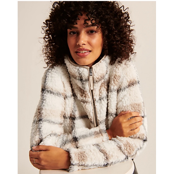 เสื้อสเวตเตอร์ขนปุยนุ่มผู้หญิง แบรนด์ Abercrombie รุ่น Sherpa Half-Zip Elevated Trim Sweatshirt งานแท้ only M