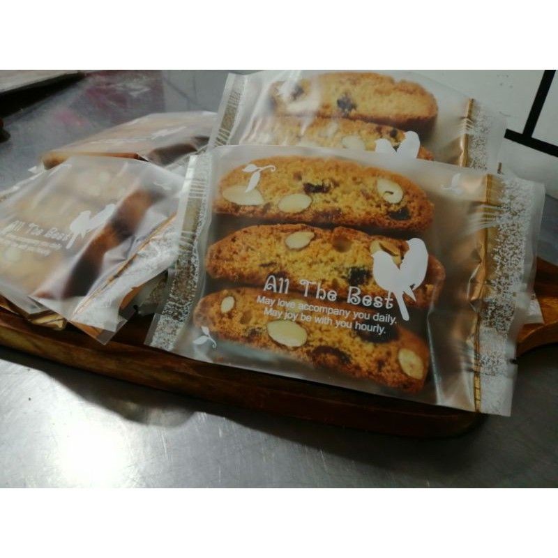 Italian biscotti with almonds and cranberries 3 pcs by felix bakery - รูปที่ 2