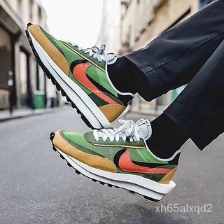 พร้อมส่ง️Nike LDV Waffle x Sacai คู่แฟชั่น Low Top กีฬารองเท้าตาข่าย Breathable Running รองเท้ารองเท้าผ้าใบลำลองสำหรับบุ