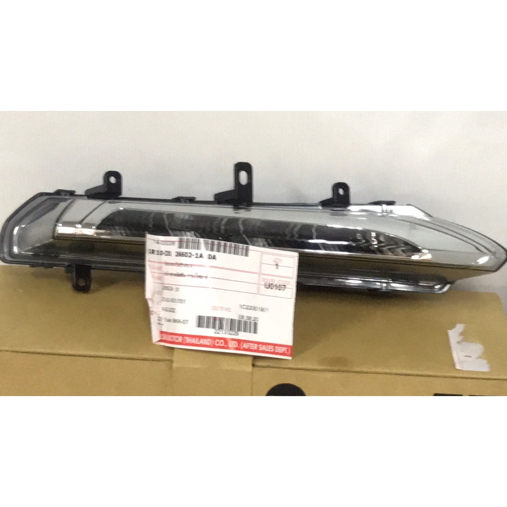 ไฟส่องสว่างกลางวัน หรือ ไฟเดไลน์ ข้างขวา NISSAN ALMERA ปี 2019 หรือรุ่นรถ Sportech  26602-1A10A