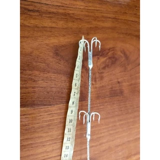 เบ็ดดักตุ่นมาตรฐาน 5 ข้อ 20 ตะขอ ยาว 55 ซม. 3 เส้น 135 บาท