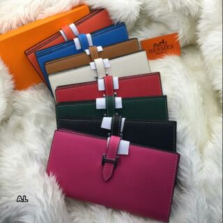 เข้าใหม่ เป๋าตัง Hermes  งานโครตสวย หนังนิ่ม พร้อมส่งทุกสีจ้า ส่งฟรีEMS