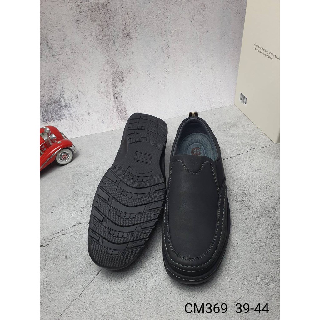 CM369รองเท้าผู้ชายลำลองแบบสวมหนังพียูหนังด้านมี3สีดำน้ำตาลแทน - รูปที่ 5