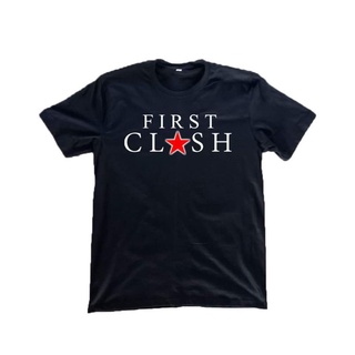 เสื้อรำลึกถึงคอนเสิร์ตใหญ่ครั้งแรกของวงแคลช คอนเสิร์ต First Clash