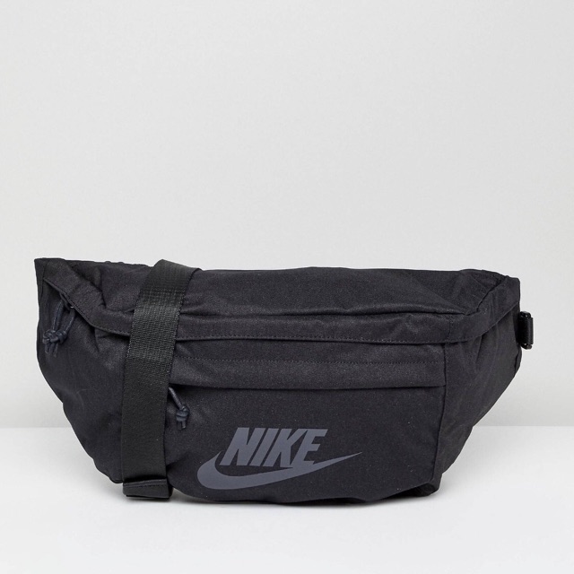 nike tech bum bag