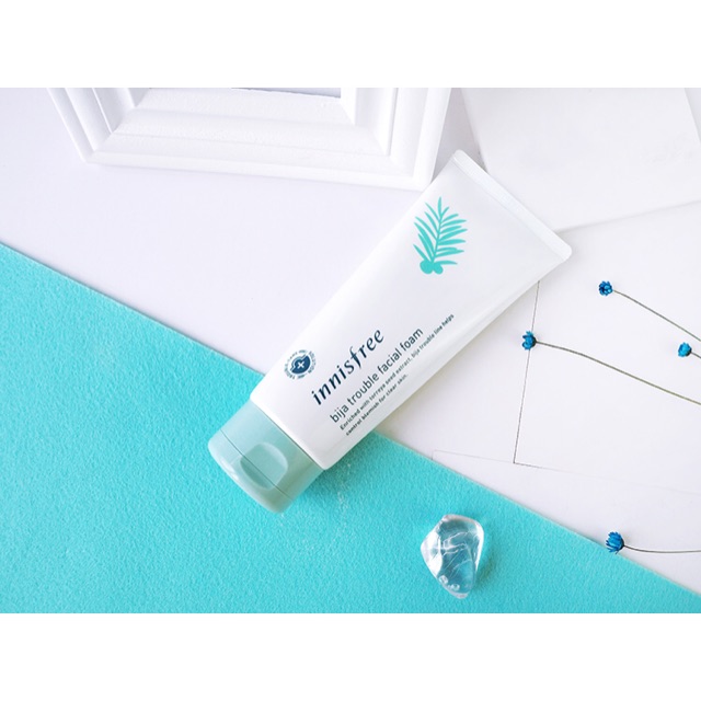 Innisfree bija trouble facial foam 150 ml.