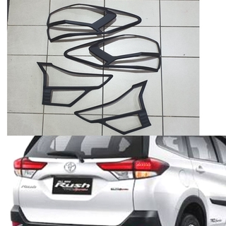 Hitam ฝาครอบไฟท้ายรถยนต์ สีดํา สําหรับ TOYOTA ALL NEW RUSH/TERIOS 2018 2019 2020 2021