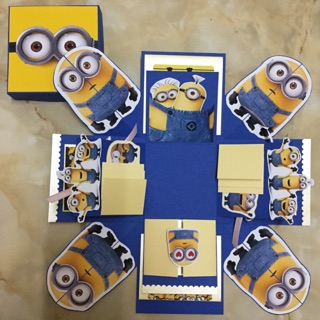 กล่องของขวัญแฮนด์เมด ขนาด10*10เซน explosion box  กล่องระเบิด มินเนี่ยน