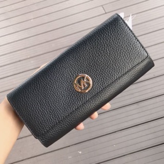 กระเป๋าสตางค์ MICHAEL KORS FULTON LEATHER FLAP CONTINENTAL WALLET หนังแท้ สีดำ