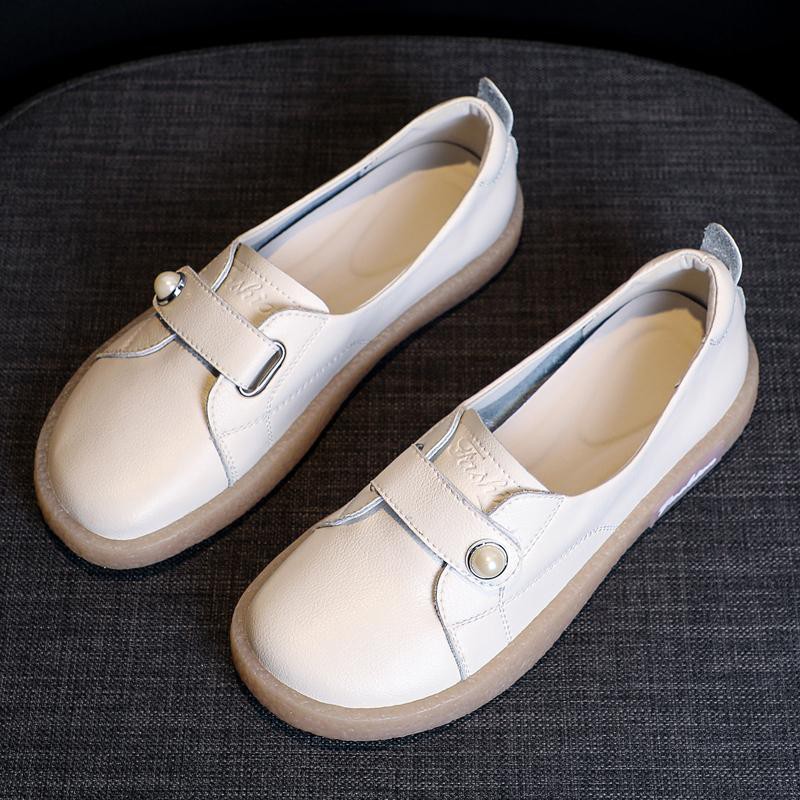 รองเท้าสีขาว หญิง ใหม่ ด้านล่างนุ่ม แบน  รองเท้าคัชชูผู้หญิง คัทชูผู้หญิง รองเท้าโลฟเฟอร์ แบบหุ้มส้น พื้นเตี้ย หนังนิ่ม