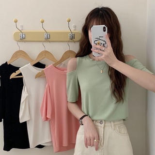 เสื้อยืดเปิดไหล่2ข้าง คอกลม สไตล์สาวเกาหลี แนวเรียบๆแต่งตัวง่าย เสื้อผ้าแฟชั่น เนื้อผ้านิ่ม ใส่สบาย (พร้อมส่งในไทย)