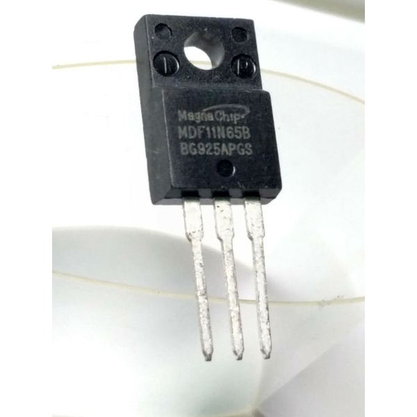 LOT DE DEUX TRANSISTORS HIGH VOLTAGE - PNP - 300V 500mA 10W - BF761