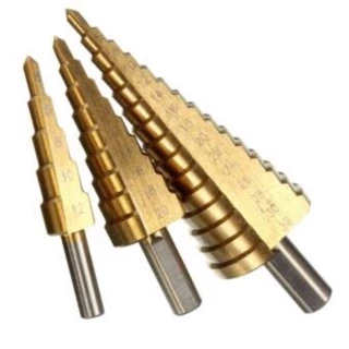 STEP DRILL SET 3 PC ดอกเจดีย์เจาะขยายรู 1 ชุด 3 ตัว ชุดเดียวจบครบเรื่องเจาะ ได้ตั้งแต่ 4-32 มม. มาพร้อมซองเก็บอย่างดี
