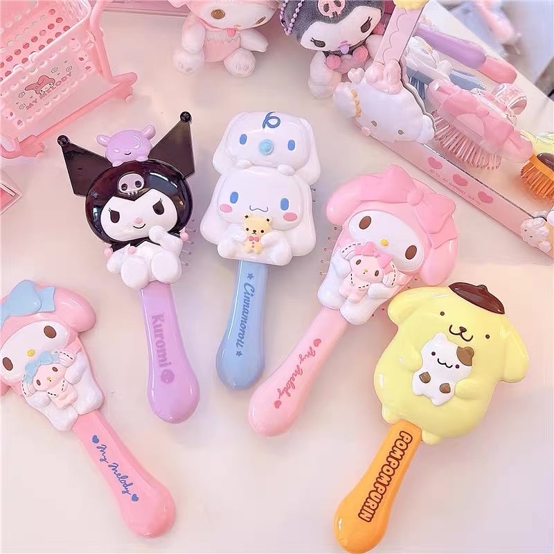 พร้อมส่ง💘 หวีและกระจกแบบพกพา sanrio