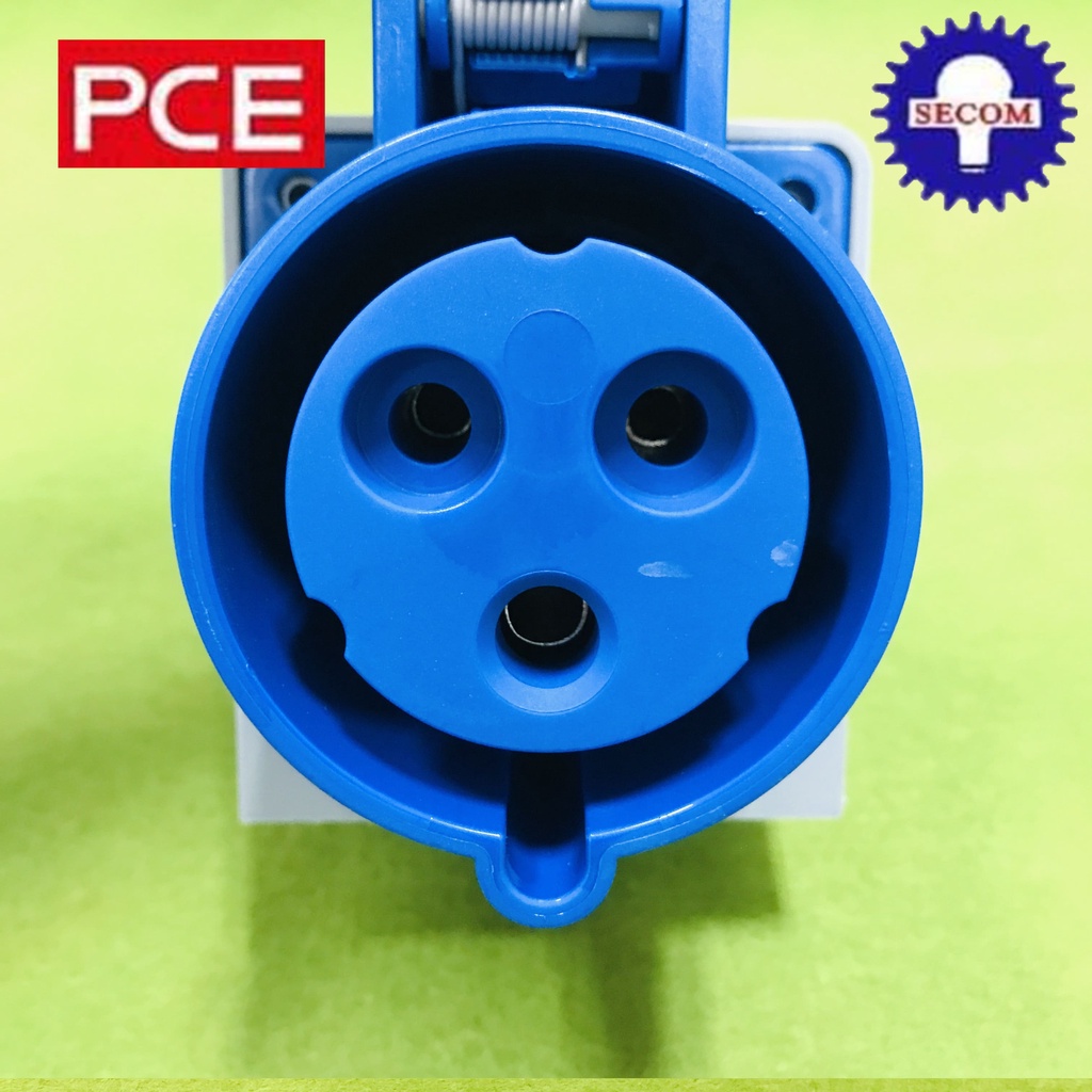 ปลั๊กเพาเวอร์ ตัวเมีย ติดผนัง 2P+E 3 รู 32A ยี่ห้อ PCE รุ่น 123-6 IP44
