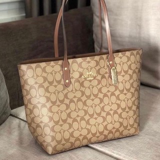 COACH TOWN TOTE  (พร้อมส่ง)