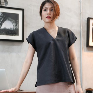 Candith -Natural Linen Short Sleeves Top V Neck - Black linen เสื้อลินินแท้สีดำแขนสั้นคอวี ลุคสบายๆ แมตช์ง่าย