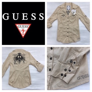 Guess 🚩ของแท้ เสื้อเชิ้ตแขนยาวสีครีม มีสกรีนลายหลัง