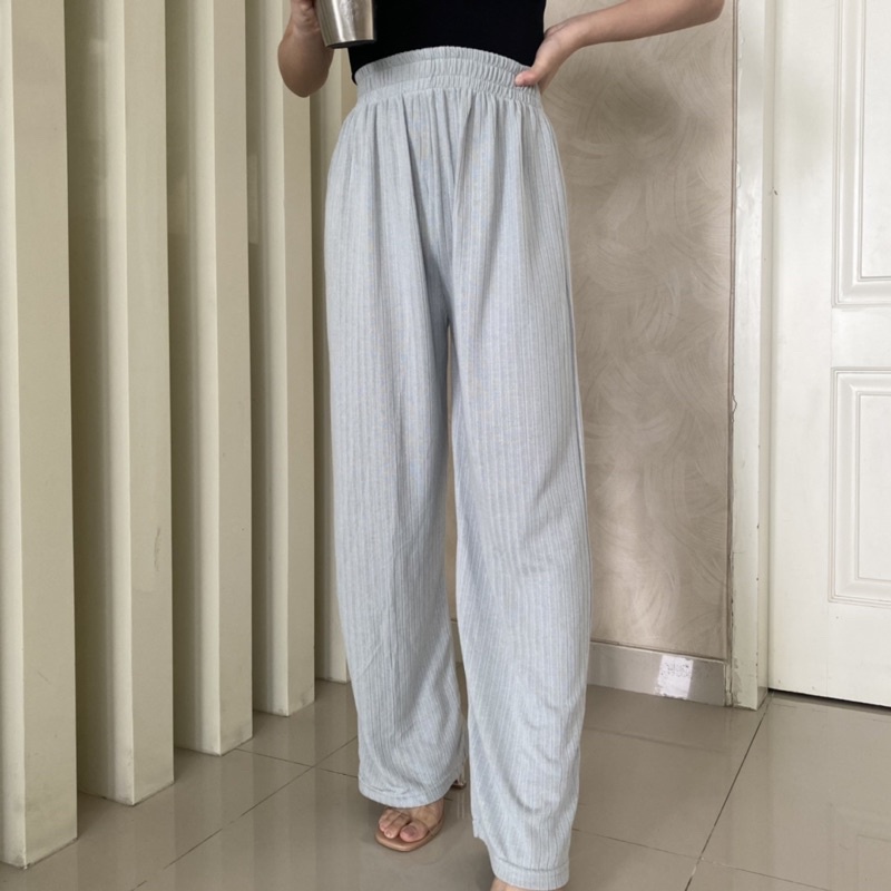 Clearance - Oysho Knit Pants
