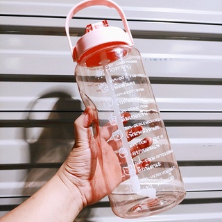 ราคาขวดน้ำ 2.0 ลิตร กระบอกน้ำดื่ม มีสเกลเวลาบอกเวลาดื่มน้ำ ขวดน้ำพกพา สไตล์สปอร์ต กระติกน้ำขนาดใหญ่ 2.0L Water Bottle