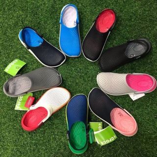 หิ้วนอกOutlet ถูกกว่าเป็นพัน🎄🎆 รองเท้าCROCS LiteRide ลดพิเศษเหลือเพียง480บาท🔥 งานพรีเมี่ยมม สวมใส่นุ่มสบาย