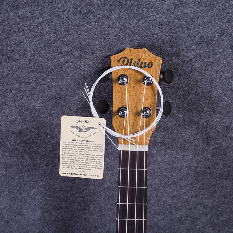 AQUiLa UKULELE STRING SET