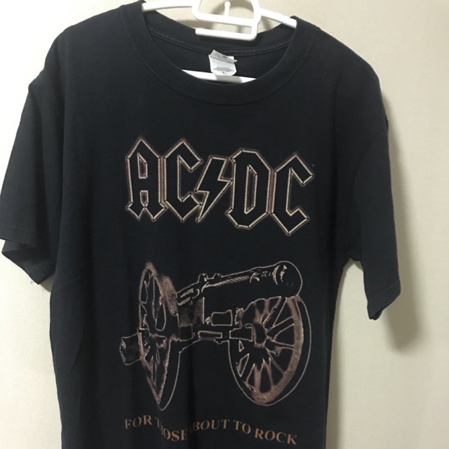 FREE SHIPPING AC//DC /"For Those About To Rock/" T-Shirt