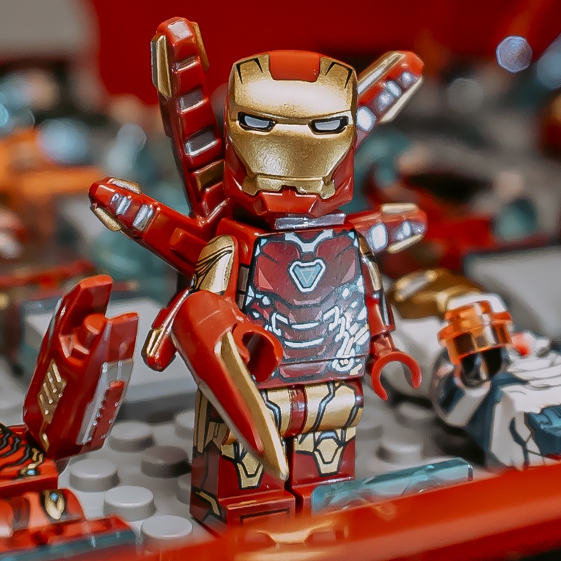 ฟิกเกอร์ Doctor Strange Marvel Minifigures Dark Gold Iron Man Thor The Avengers Ant-Man Scarlet Witch ขนาดเล็ก WM6063