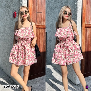 TW16505  Floral Strapless Set เซทเสื้อสายเดี่ยวระบายช่วงอก แมตส์กับกางเกงขาสั้นเข้าชุด ผ้าพิมพ์ลายดอก สีสันสดใส ลายคมชัด