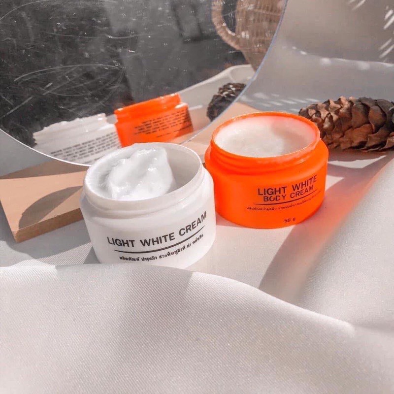 ไลท์ไวท์ Light white Body cream แพคเกจใหม่ (1เซต มีครีม2กะปุก+สบู่1ก้อน) White White Body Cream