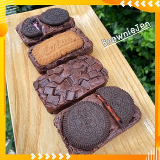 Biscoff Brownie บราวนี่เซ็ท4ชิ้น บรรจุเซ็ทกล่อง คละหน้าได้ 4 แบบ