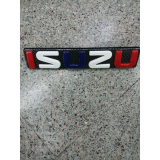 โลโก้ติดหน้ากระจัง ISUZU สีธงชาติพื้นดำ (ปี 2003-2011) ราคาต่อ 1ชิ้น