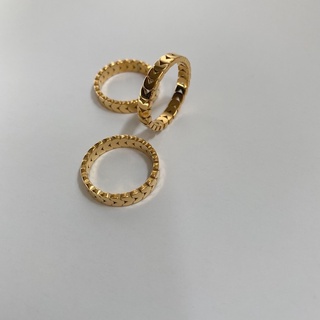 แหวนดีไซน์เก๋ ไทเทเนียม 18K พร้อมส่ง