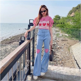 TW15400  Set 2 ชิ้น เสื้อทรงครอปแขนตุ๊กตาลายสก็อต คอปกบัว ลายหัวใจ + กางเกงขายาวทรงขาม้า แต่งจีบ 2 ข้างปักหัวใจ