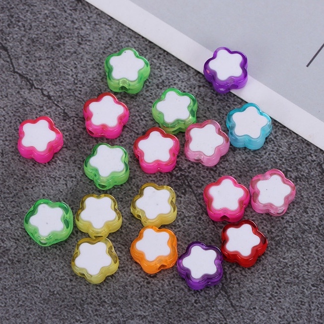 100 ชิ้นรูปหัวใจลูกปัดอะคริลิคสําหรับเครื่องประดับทํา DIY สร้อยคอหัตถกรรมลูกปัดอุปกรณ์เสริม