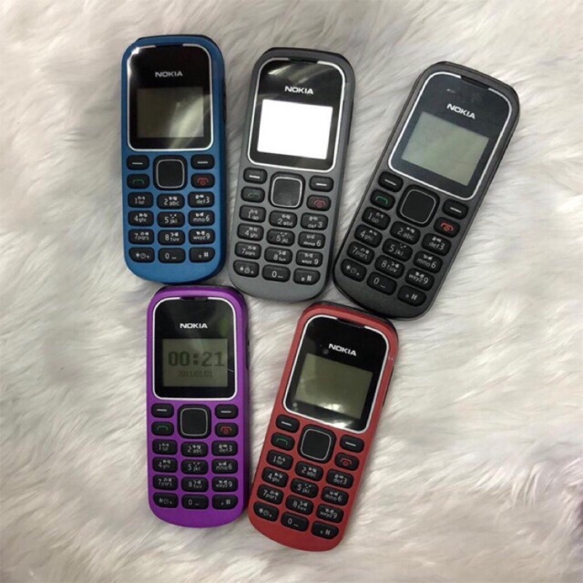 โทรศัพท์รุ่น Nokia1280 โทรศัพท์มือถือรุ่นปุ่มกด คล้ายซัมซุงฮีโร่  ตอนนี้มีแต่สีดำสีเดียวคะ