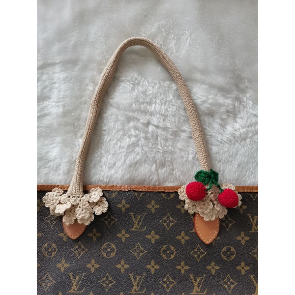 หู​ถัก​กระเป๋า​เนเวอฟูลสายยาว20นิ้วรอบสาย3.5cm