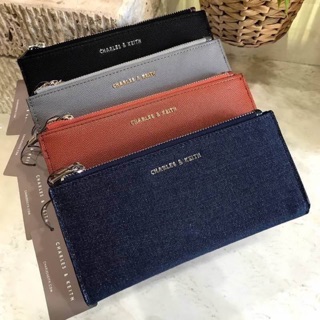 CHARLES &amp; KEITH  ZIPS WALLET