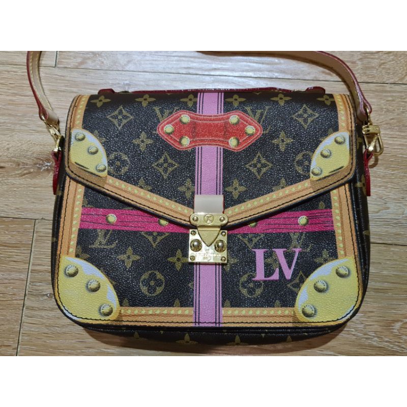 กระเป๋าถือ กระเป๋าสะพายข้าง หลุย์ส  LV Louis Vuitton Bag หนังแท้ สีน้ำตาล / LV Louus Vuitton Bag - มือสอง