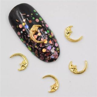 (10ชิ้น/แพ็ค)โลหะติดเล็บ  Nail art 3D พระจันทร์